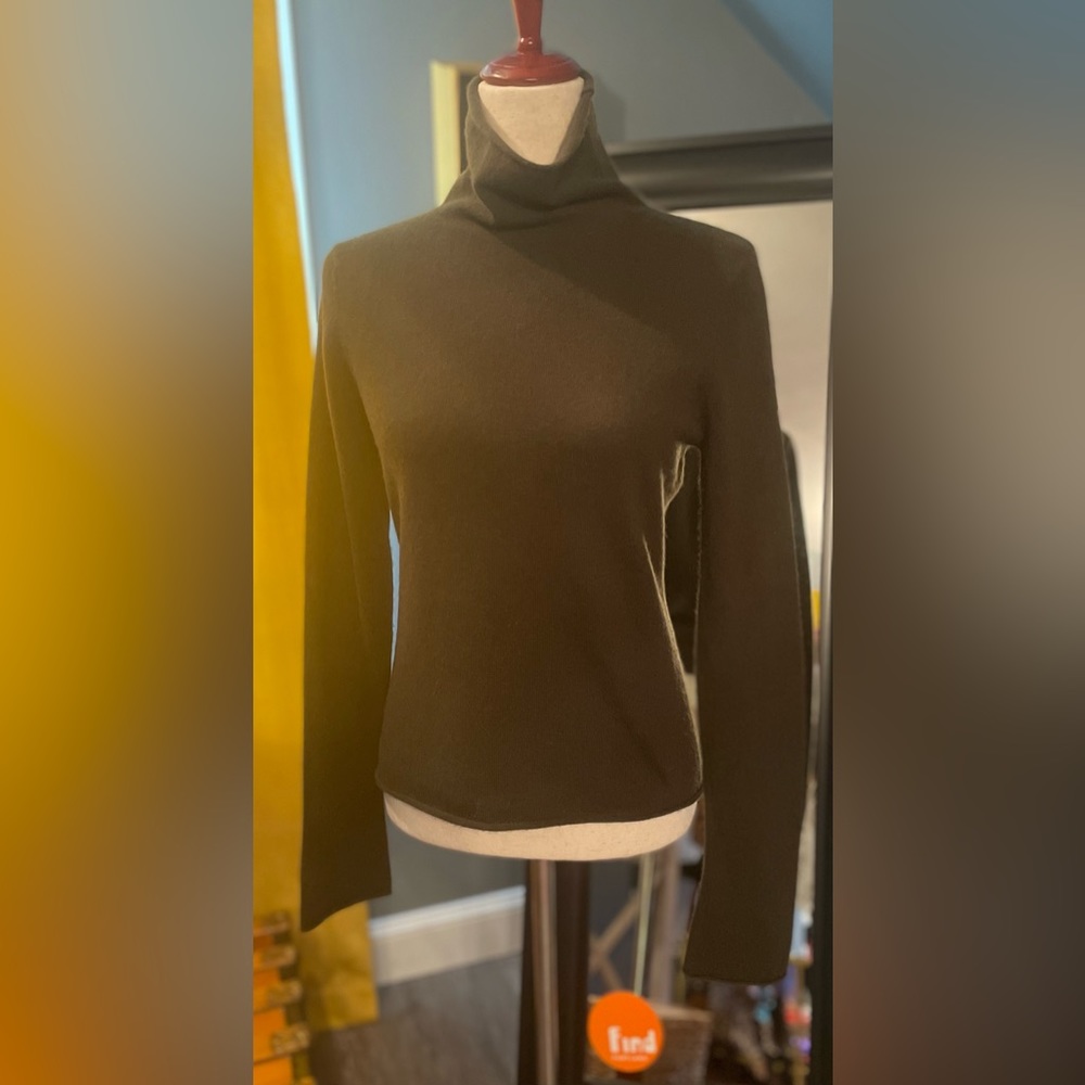 Vince Cashmere Sweater